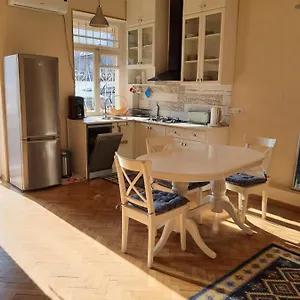 Old Flavor For Apartament